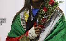 Александра Тончева получава златен медал